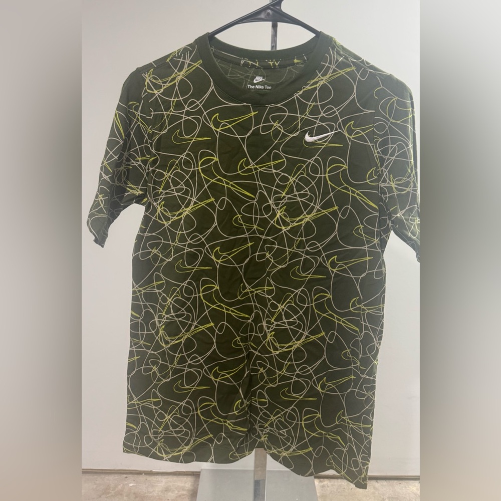 Nike Olive Graphic Tee